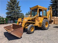 John Deere 410D Backhoe