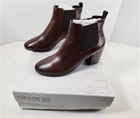 NEW Geox Respira Heel Boots (Size: 9)