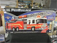 Mega Blocks Pro Builder FDNY FireTruck 1120 Pc