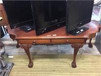 CHIPPENDALE MAHOGANY 2DRW HALL TABLE