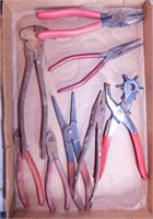 Needle nose pliers - Wire cutters - Leather punch
