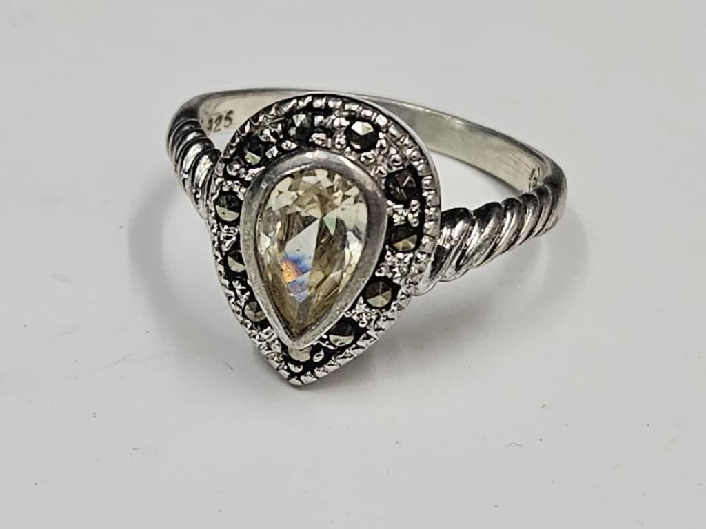 925 Silver Ring size 7