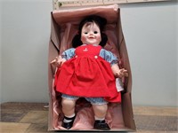 NIB Madam Alexander Doll "Happy" #5520 aprox 18"