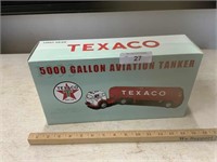 First Gear Texaco Aviation 5000 gallon tanker,1/34