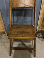 E2) Vintage wooden folding chair stamped Hammond
