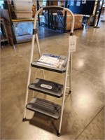 Costco 3-Step Step Stool