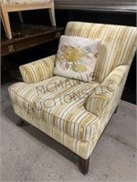 Sofa chair with stripes 000347