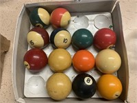 BILLIARD BALLS