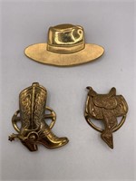 WESTERN THEMED BROOCH & CLIPS