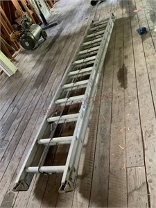 16 ft 11in Heavy Duty Extension Ladder