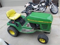 John Deere STX38 lawn tractor, runs, drives