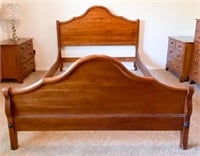 Durham Furniture Solid Maple Queen Bed Frame