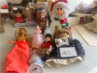 MISC DOLL LOT