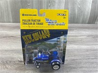 New Holland The Blue Streak Puller Tractor, 1/64,
