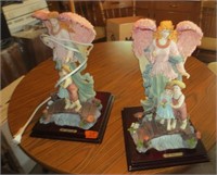 2 angel decorative figures