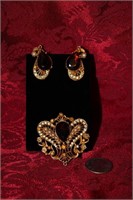 Earring set with pendant