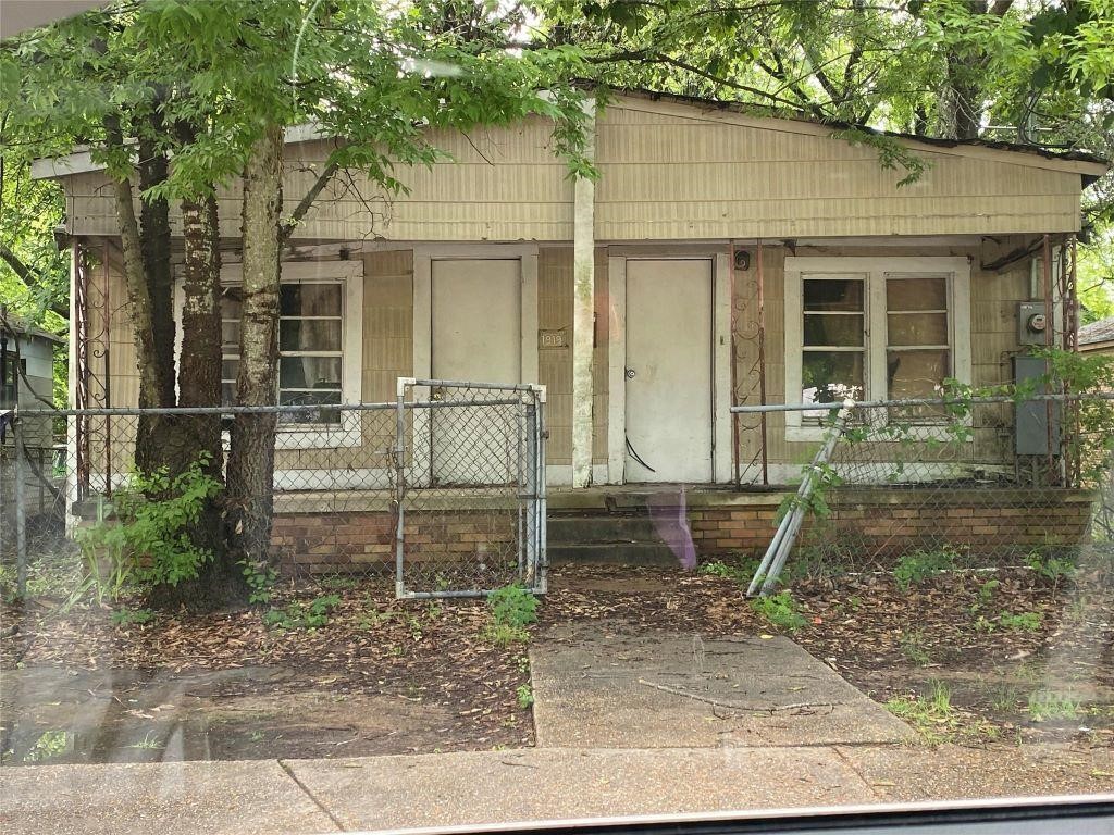 Shreveport Homes for Sale-Multi Parcel Auction