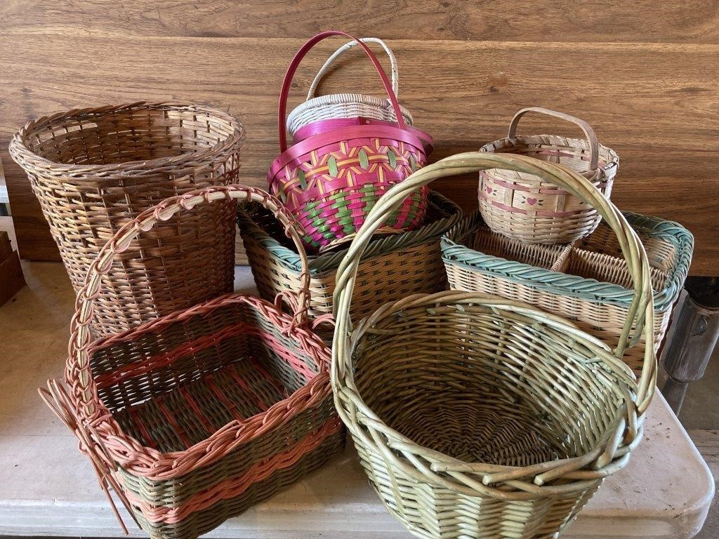 Basket lot