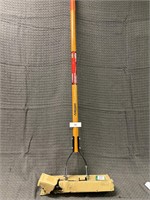 Husky 19tine adjustable thatch rake