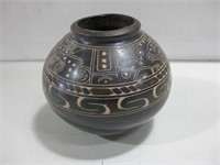 4.75" Pottery Pot