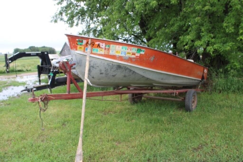 1975 Lund 16' boat and Trailer