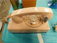 WALL MOUNT VINTAGE DIAL TELEPHONE