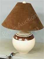 large table lamp w/ shade