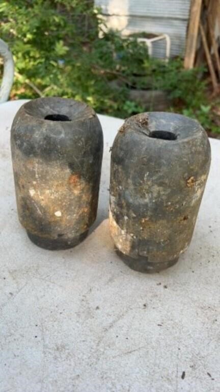 2 unknown weights, 7 inches tall, 4 inches wide,
