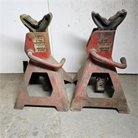 (2) 3-Ton Vehicle Stands