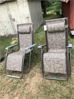 2 RECLING LOUNGE CHAIRS