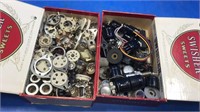 Tube sockets,knobs,cable plugs