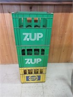 Vintage Pepsi and 7 Up Cases