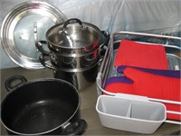 Tramontina Pots, Dish Strainer & Rubber Heat Mitts