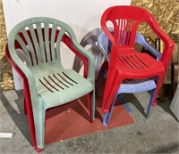 4 Colored Lawn Chairs