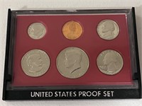 1980 US Mint Set with Susan B Anthony