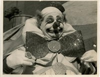 8x10 Felix Adler clown smiling