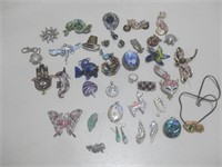 Assorted Broaches, Pendants & Earrings