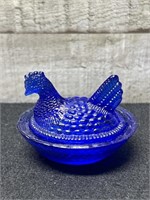 Miniature Cobalt Blue Hen On Nest 3"