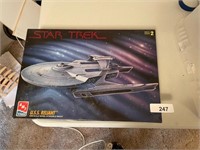 ERTL Star Trek USS Reliant Model