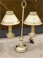 Vintage Metal Dbl Light Table Lamp