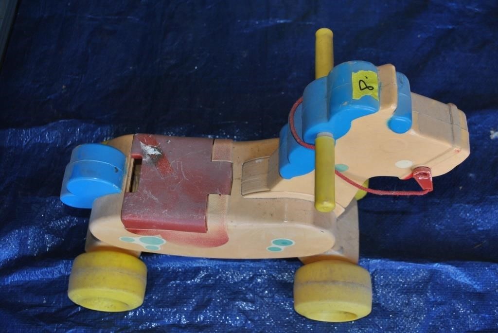 vintage Wonderwheels ride on toy horse