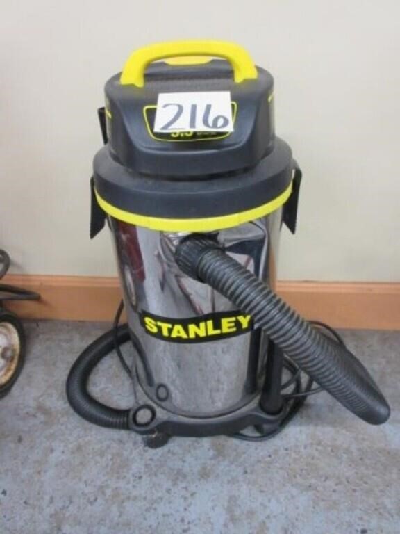 Stanley 5.5hp Wet/Dry Vac
