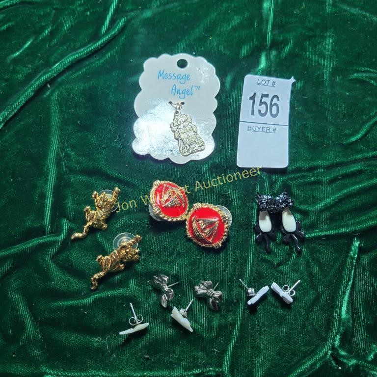 Costume Jewlery, Marbles, Collectilbe Online Auction