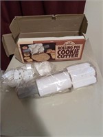 Rolling pin cookie cutter