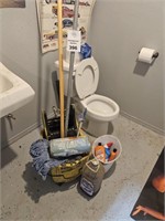 Mop Bucket / Cleaning Supplies / Trashcan