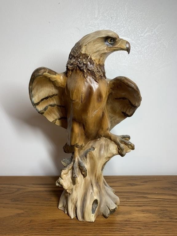 Faux Wood Bald Eagle Resin Statue 17" READ