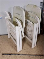 LAWN COMFORT Plastic Lounge Chairs x2