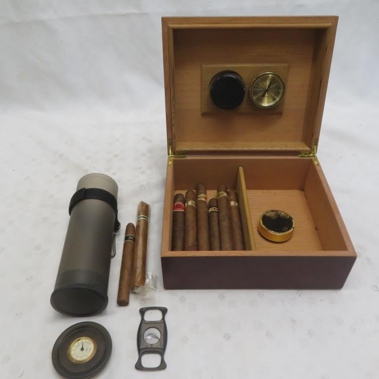 Humidors & Cigars