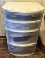 4 drawers of sewing materials