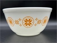 Vintage Pyrex Town & Country 402 mixing bowl